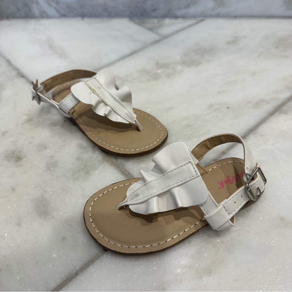 Size 7 Toddler Girl White / Ivory Sandals